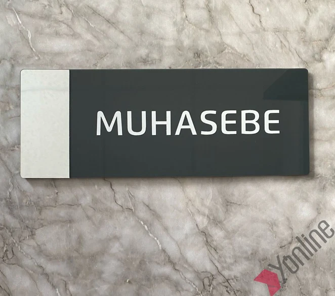 Gümüş Aynalı Muhasebe Kapı İsimliği