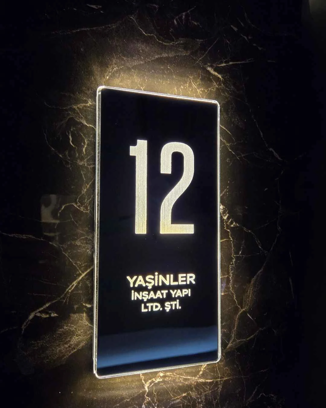 Diamond Lounge Serisi Işıklı Kapı Numarası
