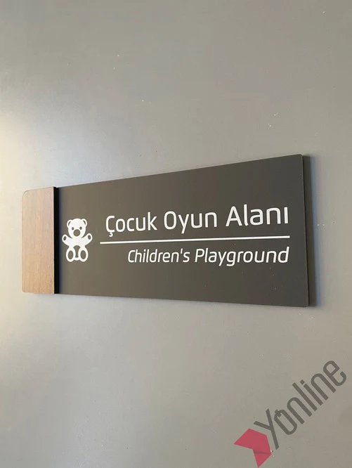 Wooden Serisi Çocuk Oyun Alanı Kapı İsimliği